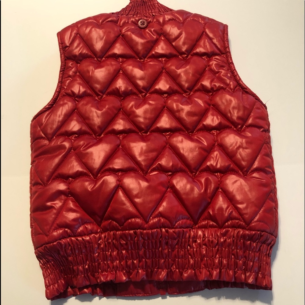 Old Navy girls red puffer vest - Picture 5 of 5